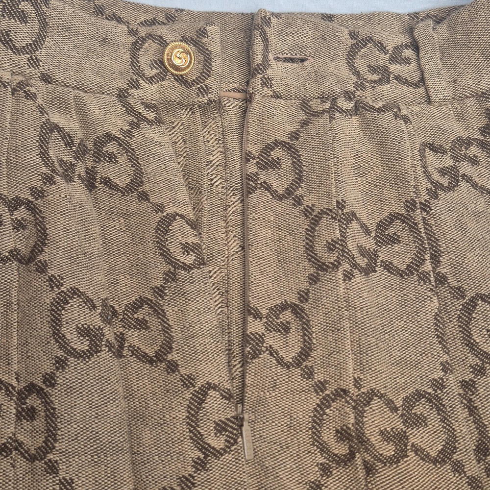 Gucci Beige-Brown GG Monogram Pleated A-Line Skirt w/GUCCI Garment Bag & COA - Picture 8 of 17